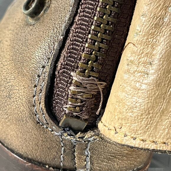 Frye Melissa Button Zip Short Ankle Boots Brown Leather Womens Size 6 - Picture 3 of 9